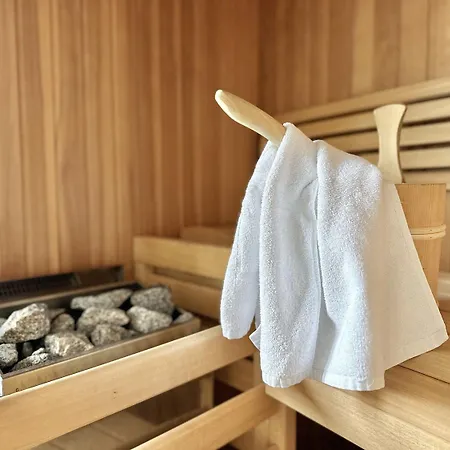 Finest Ottilienhof, Sauna, 200m From Lift By In One Apartment *